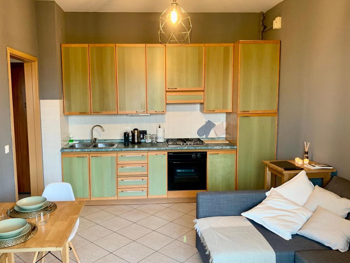 Gius' Apartment Elegante Vicino Ospedale Biella Gaglianico Екстериор снимка